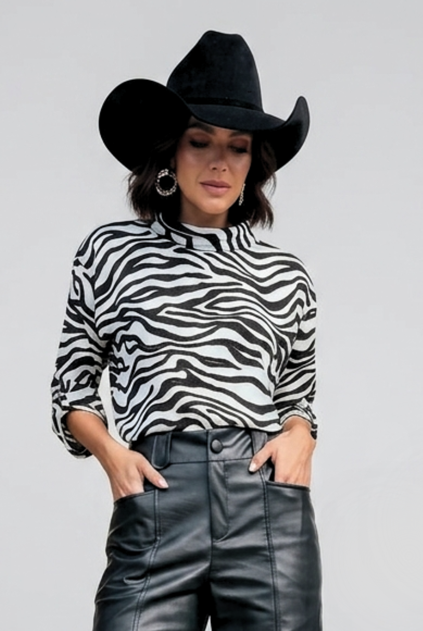 BLUSA GOLA DOBRADA